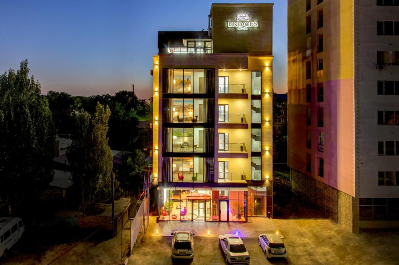 Hotel Bridges Bishkek Exterior foto